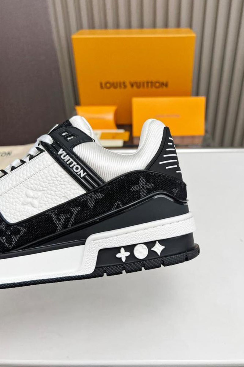 Lоuis Vuittоn Кожаные кроссовки Trainer Monogram - White / Black