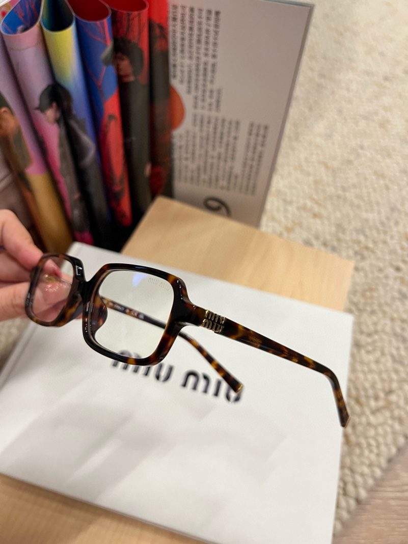 MIU MIU Женские очки с леопардовой оправой