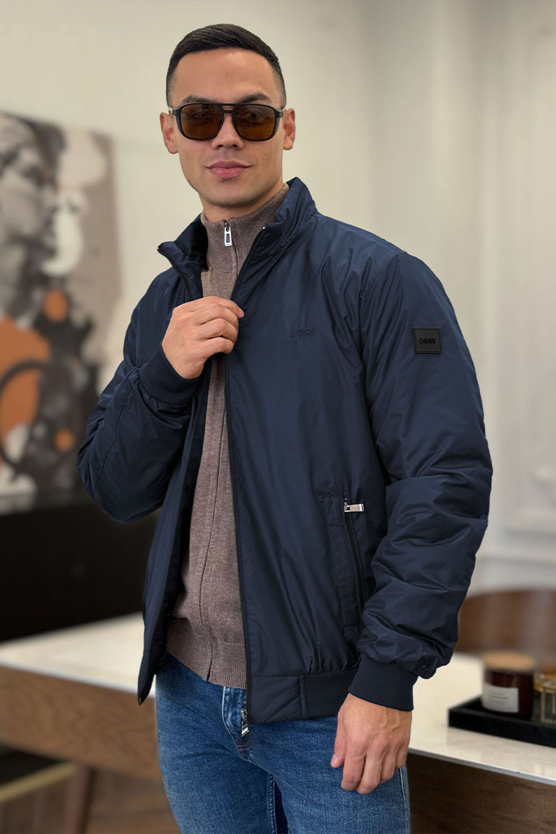 Hugо Воss Мужская тёмно-синяя куртка logo-patch 