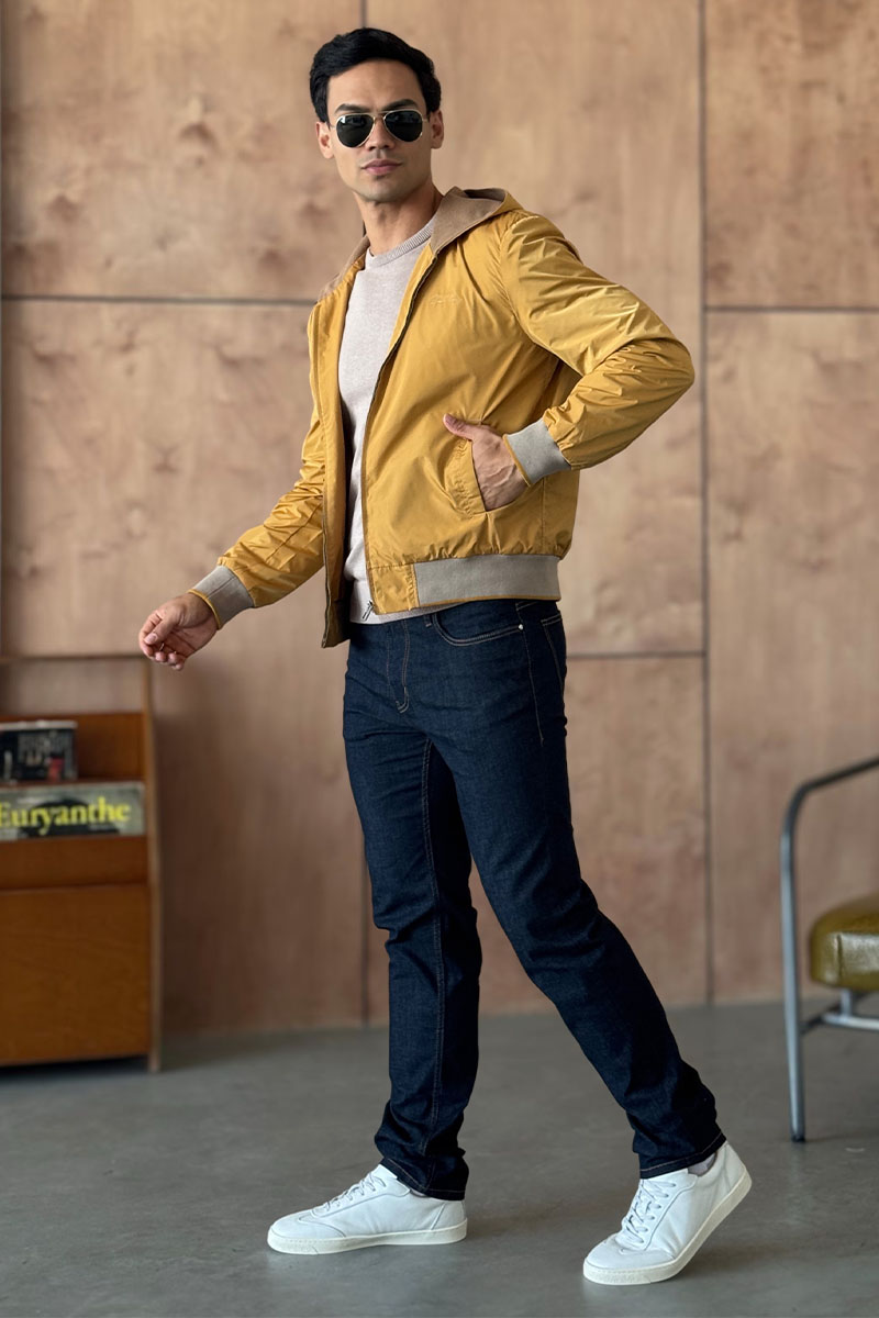 Loro Piana Мужская ветровка бежевого цвета