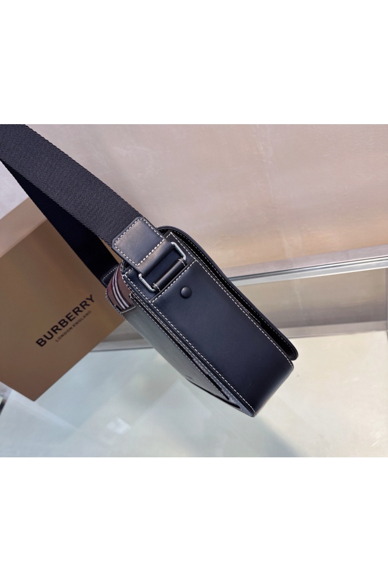 Burberry Кожаная сумка Alfred Premium 25.5x21.5x6.5 см