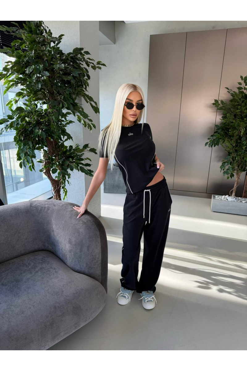 Designer Clothing Женский чёрный костюм Alo premium