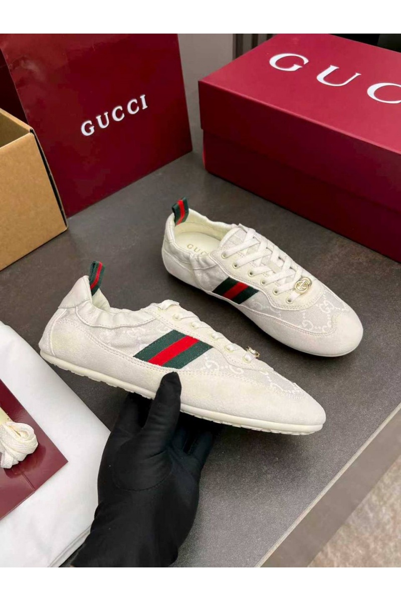 Gucci Женские кроссовки GG Shift premium