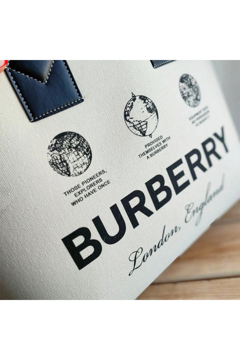 Burberry Женская бежевая сумка London England 48x33 см