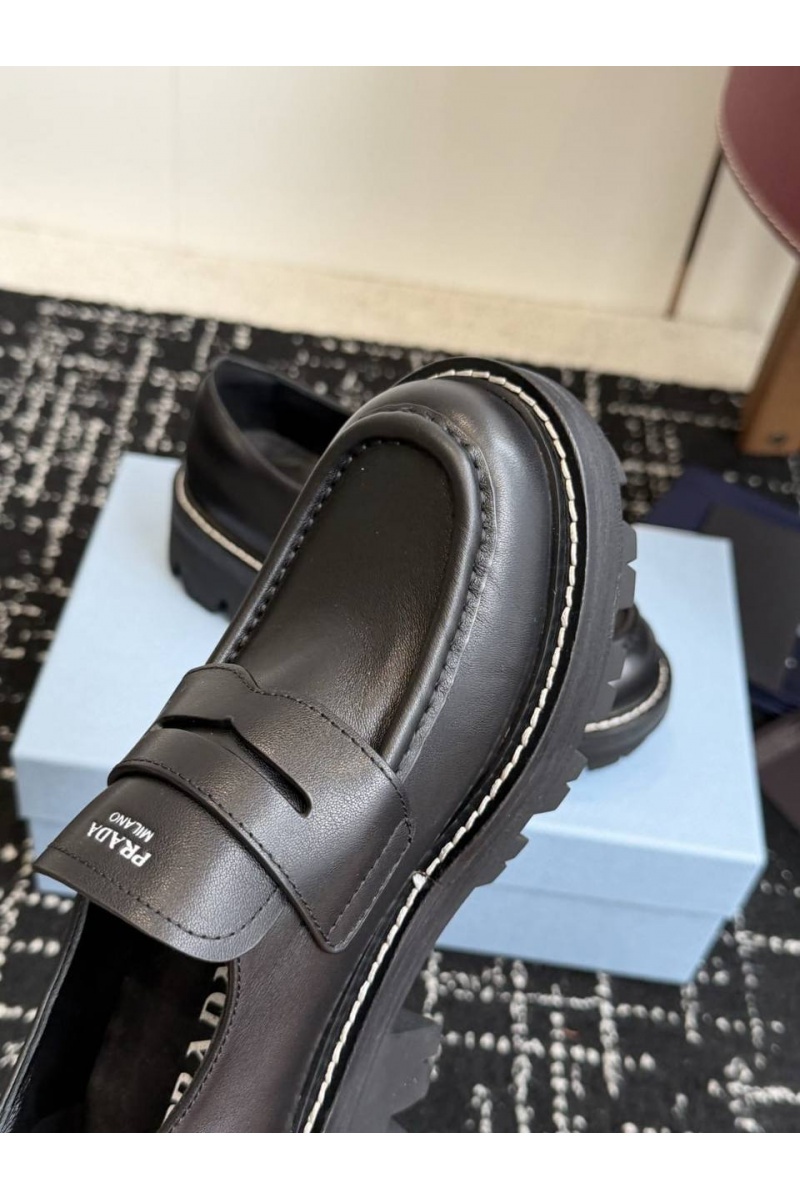 Prada Женские кожаные лоферы premium