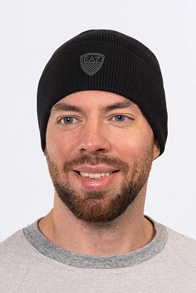 Шапка чёрного цвета Mountain U Shield