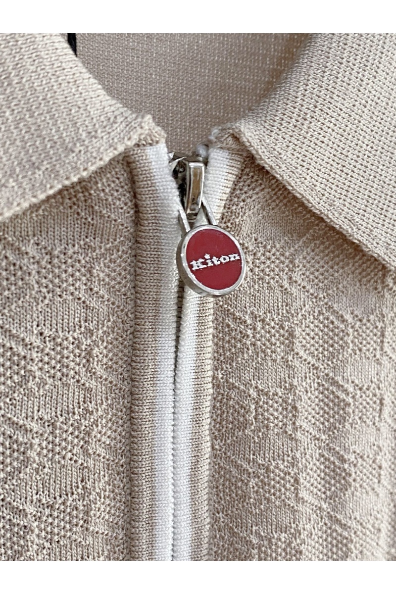 Kiton Вязаное поло бежевого цвета premium