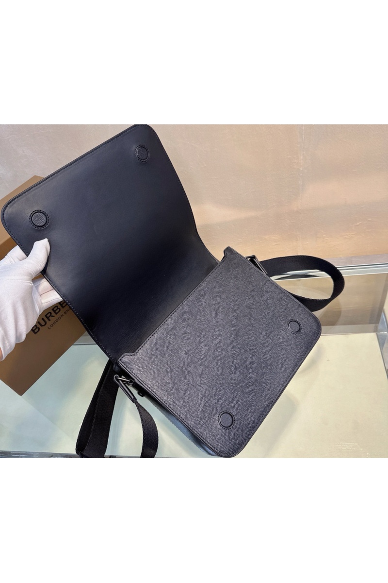 Burberry Кожаная сумка Alfred Premium 25.5x21.5x6.5 см