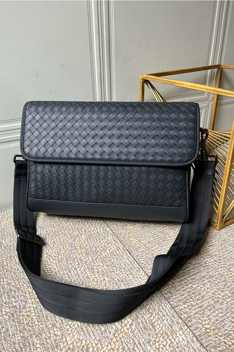Bottega Veneta Кожаная сумка Premium 30x20x7 см
