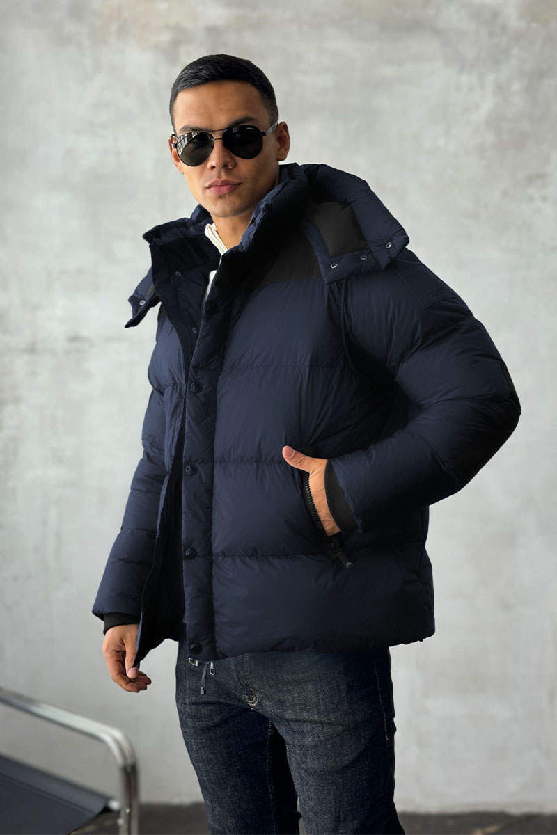 Burberry Тёмно-синий пуховик London England logo-patch