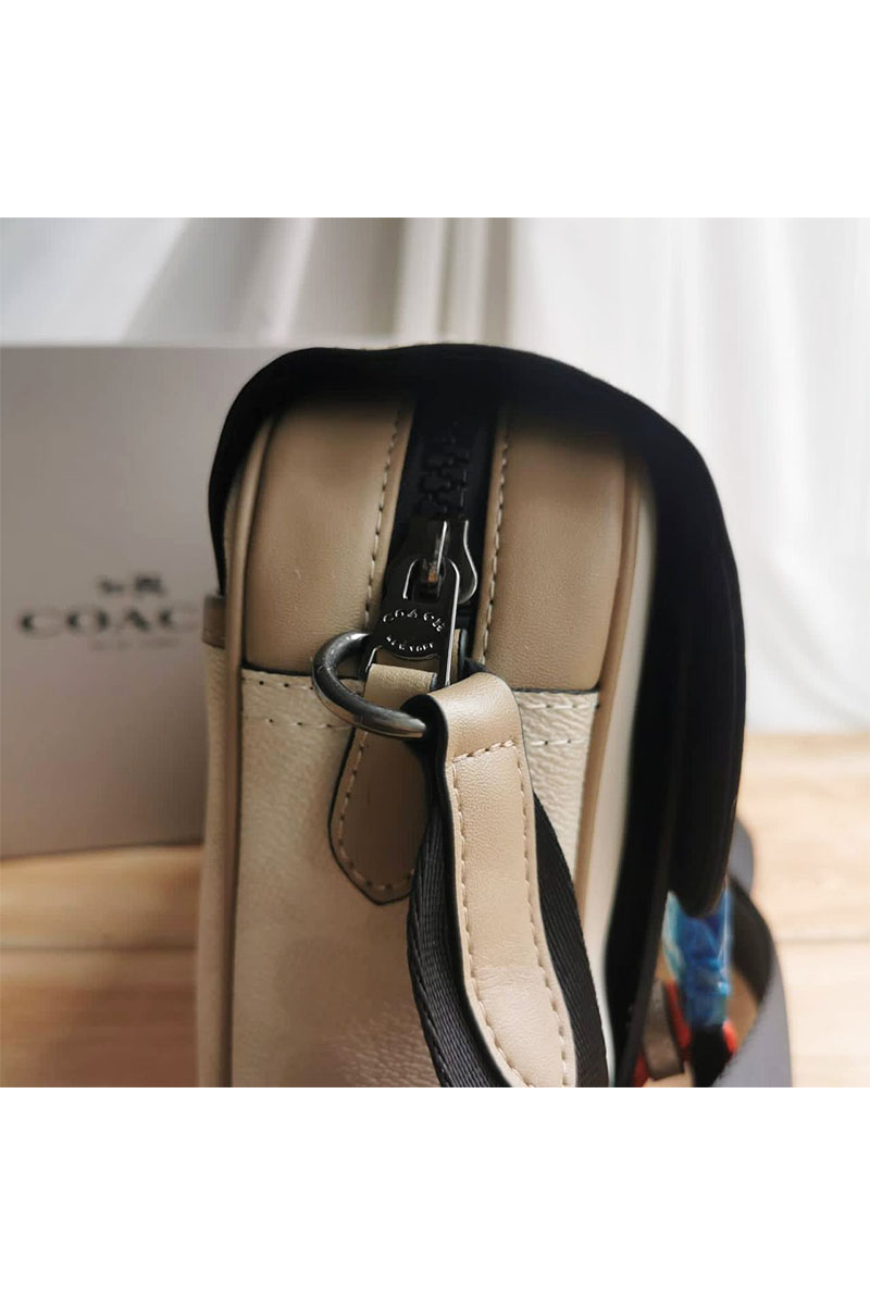 Coach Кожаная сумка Coach Track - Colorblock 28x20 см