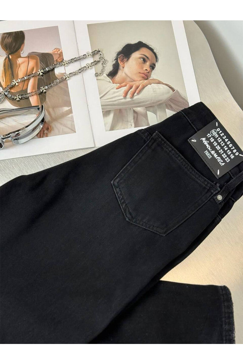 Designer Clothing Женские джинсы Maison Margiela чёрного цвета