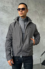 Мужская ветровка серого цвета 
