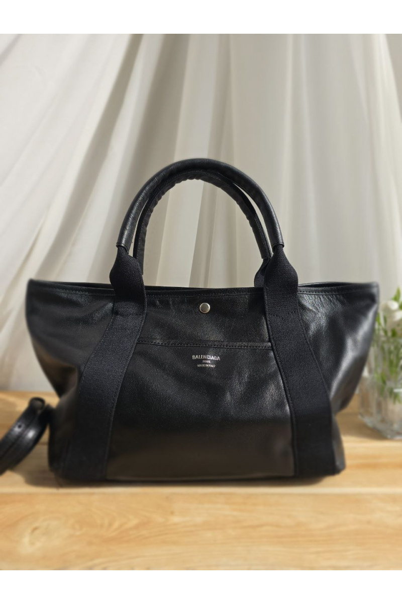 Balenciaga Кожаная сумка Biarritz 30x22 см