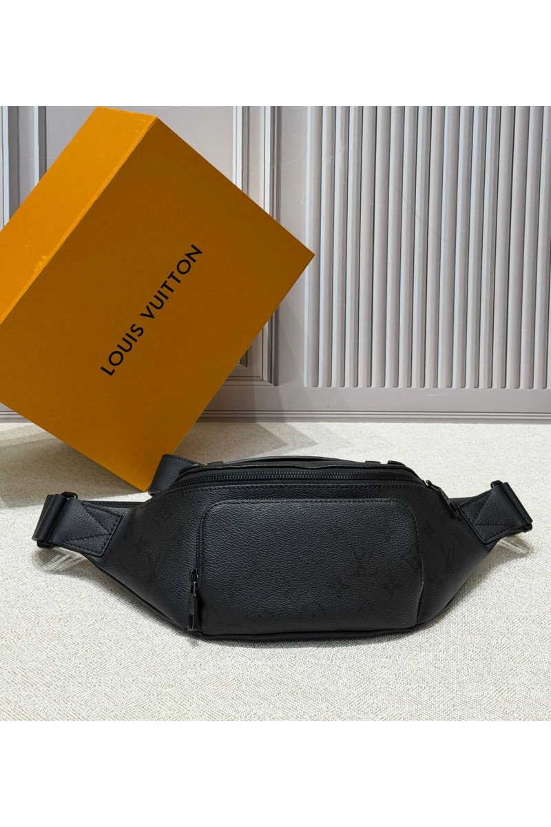 Lоuis Vuittоn Кожаная сумка Rush Bumbag premium 30x15x8 см
