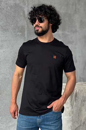 Футболка чёрного цвета H embroidered