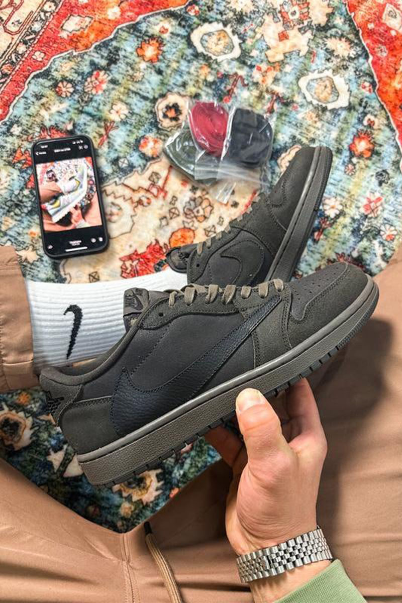 Nike Кроссовки Travis Scott x AJ1 Low "Velvet Brown" Premium