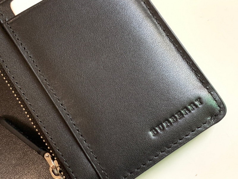 Burberry Кожаный бумажник Premium 19x10x2.5 см