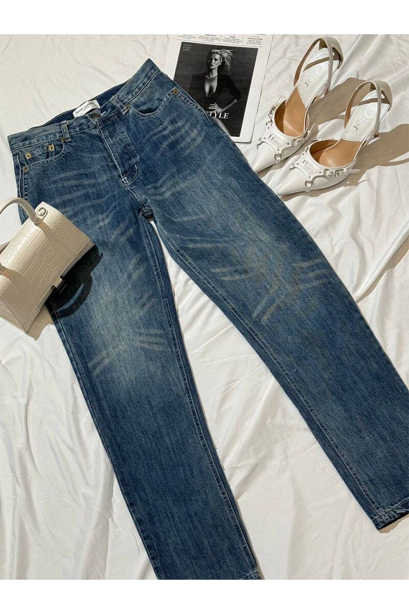 Yves Saint Laurent Женские джинсы синего цвета