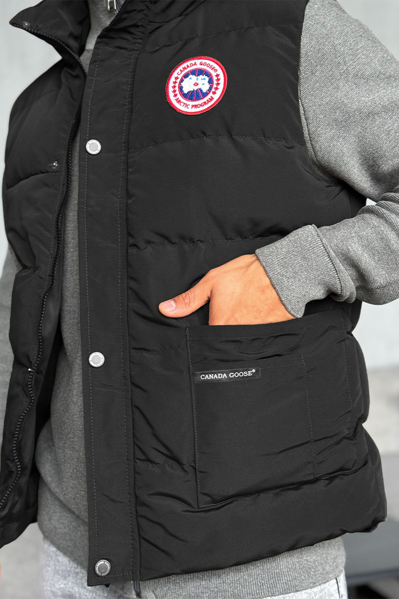 Canada Goose Жилет чёрного цвета logo-patch 