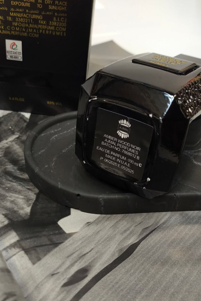 Designer Clothing Парфюмерная вода AJMAL amber wood noir (100 мл)