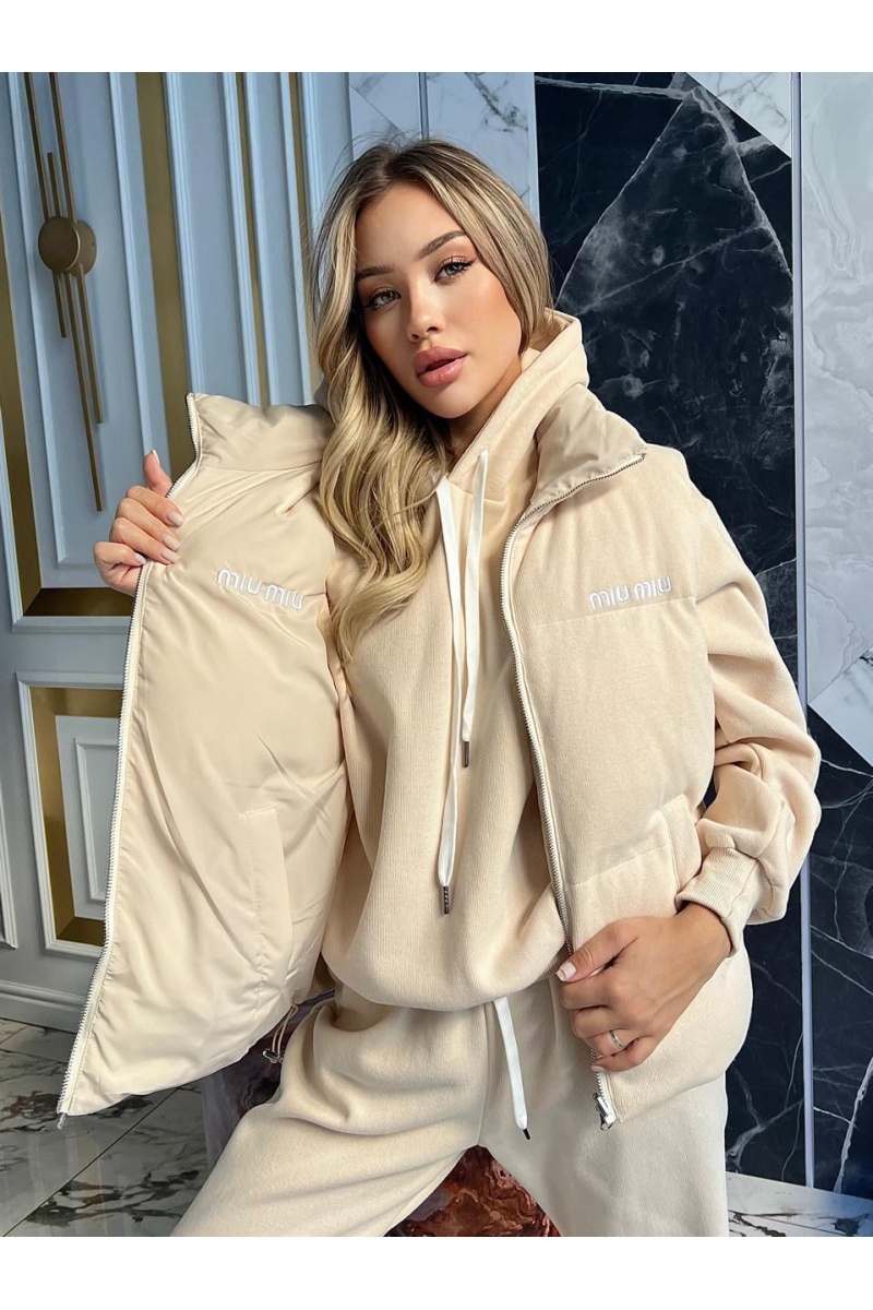 MIU MIU Женский бежевый костюм тройка 