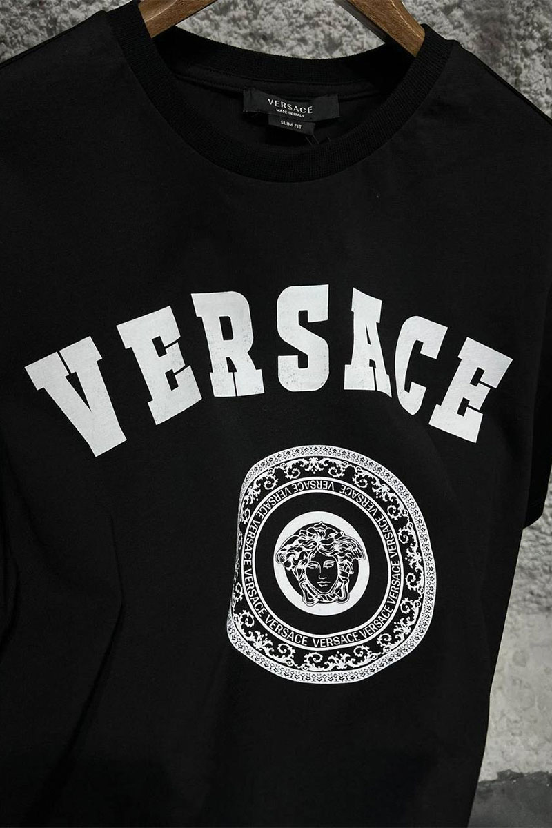 Versace Мужская чёрная футболка logo-print Medusa
