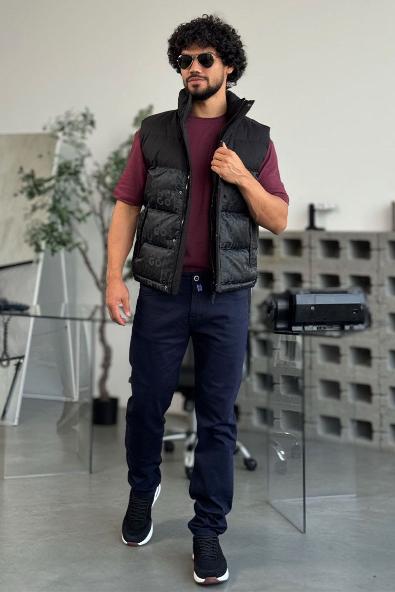 Hugо Воss Мужской чёрный жилет Baltino engraved-logo