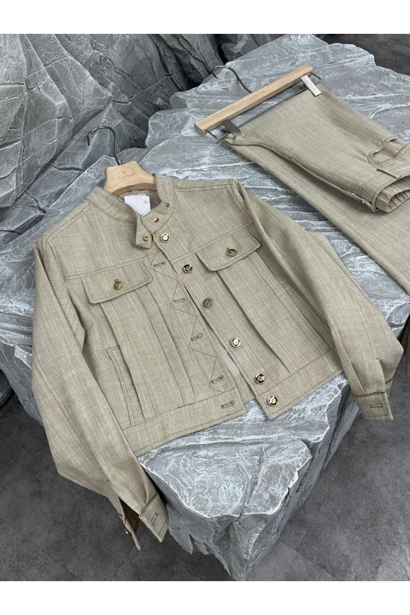 Designer Женская куртка бежевого цвета
