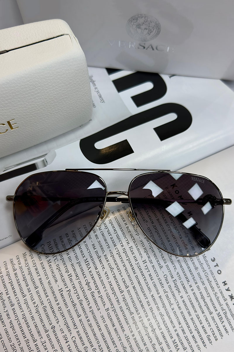 Versace Солнцезащитные очки Aviator - Black
