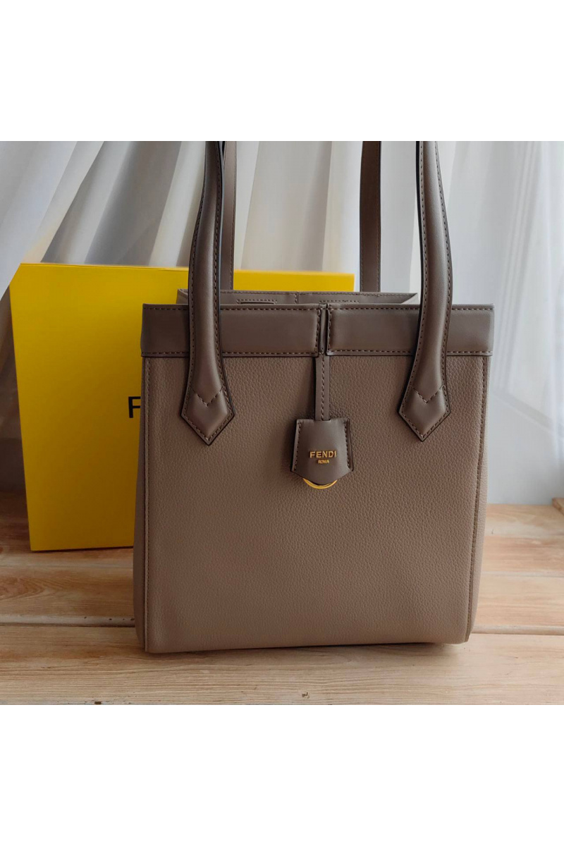 Fendi Кожаная сумка Origami Large 40x27 см