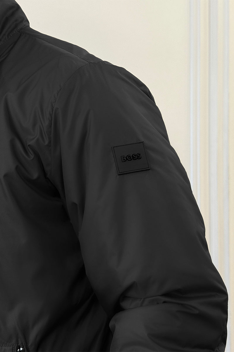 Hugо Воss Мужская чёрная куртка logo-patch 