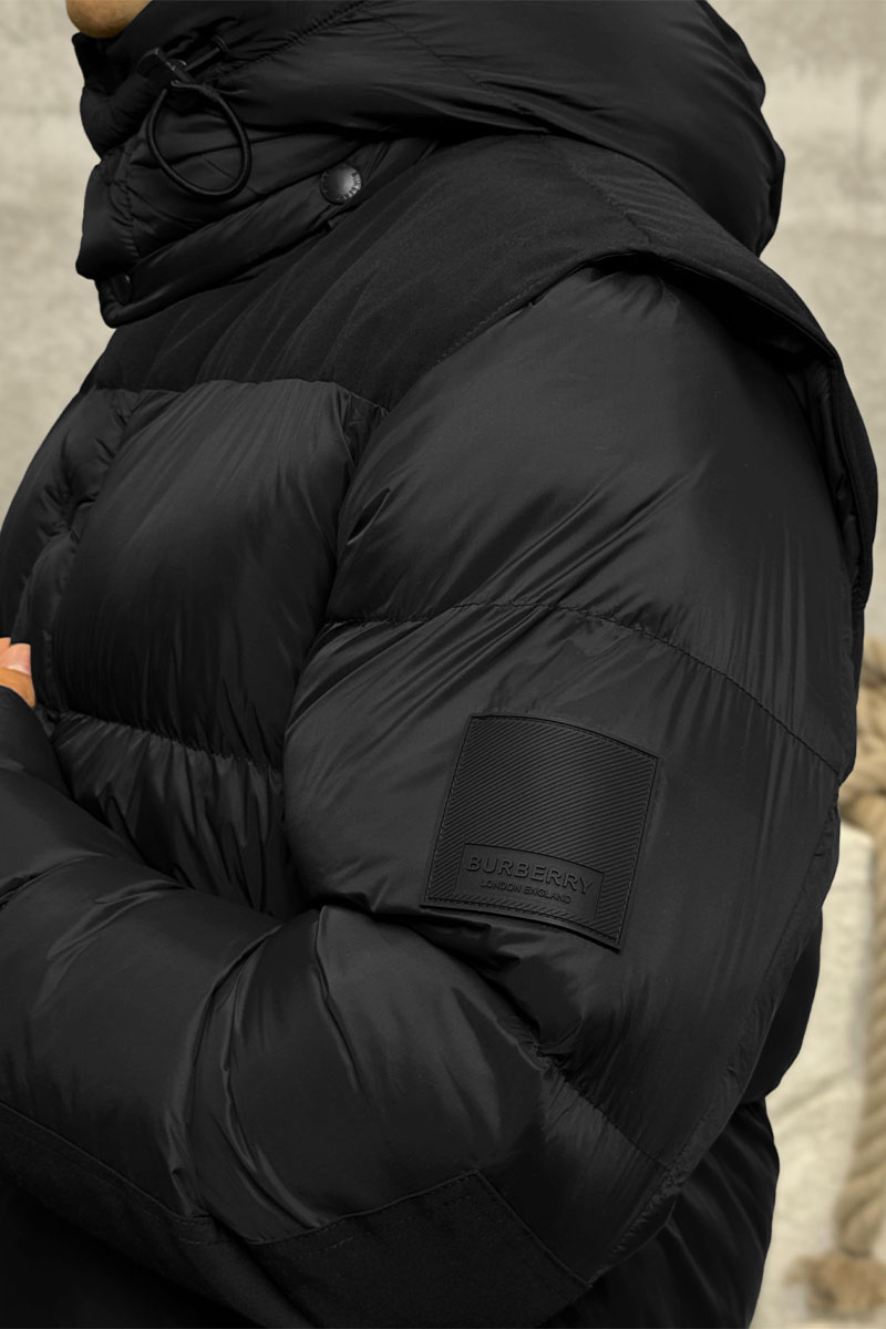 Burberry Чёрная куртка со съёмными рукавами London England logo-patch