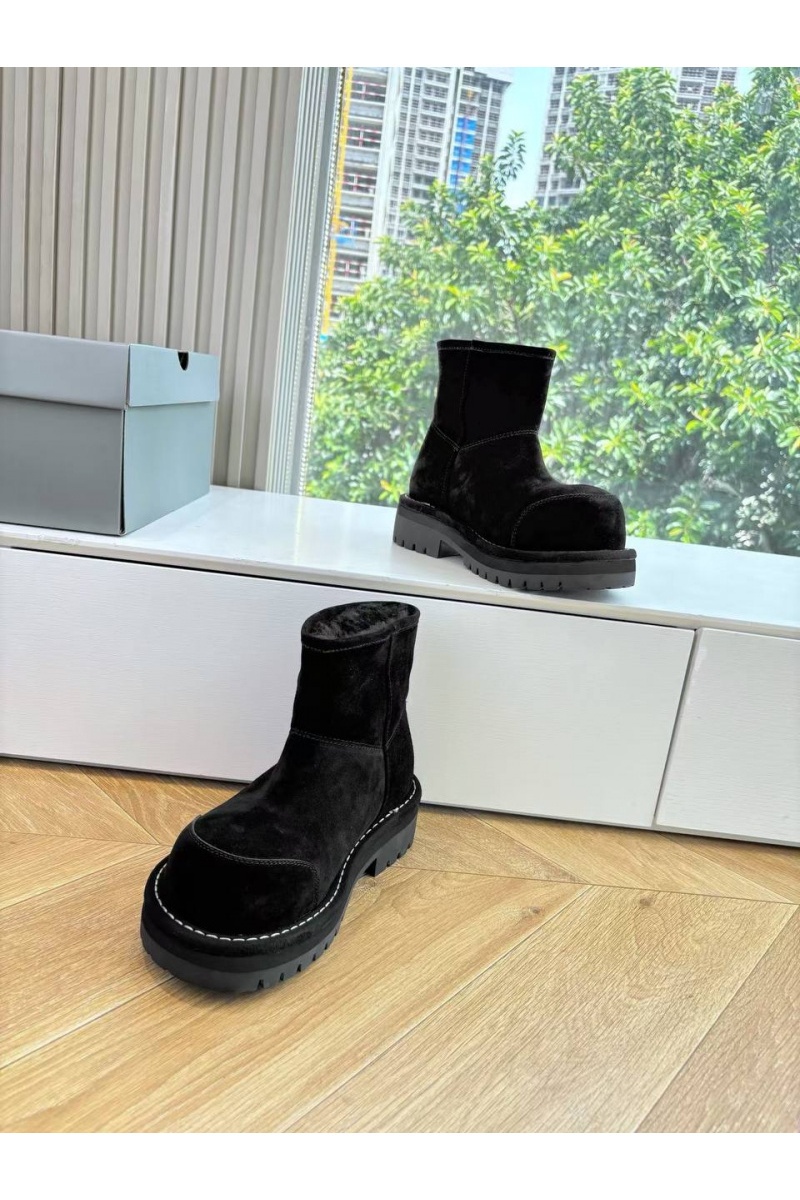 Balenciaga Женские замшевые ботинки с мехом Alaska Fur High Boot Premium - Black
