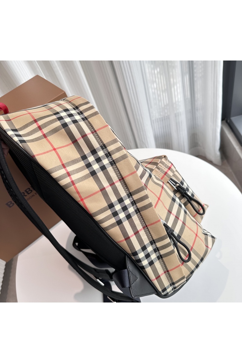 Burberry Нейлоновый рюкзак Vintage Premium 42.5x30.5x14.5 см