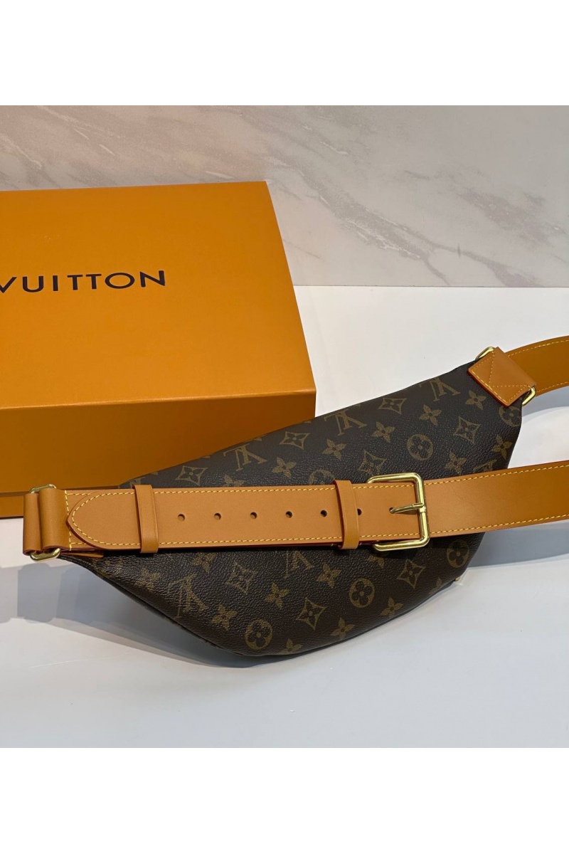 Lоuis Vuittоn Кожаная сумка Rush Bumbag premium 30x15x8 см
