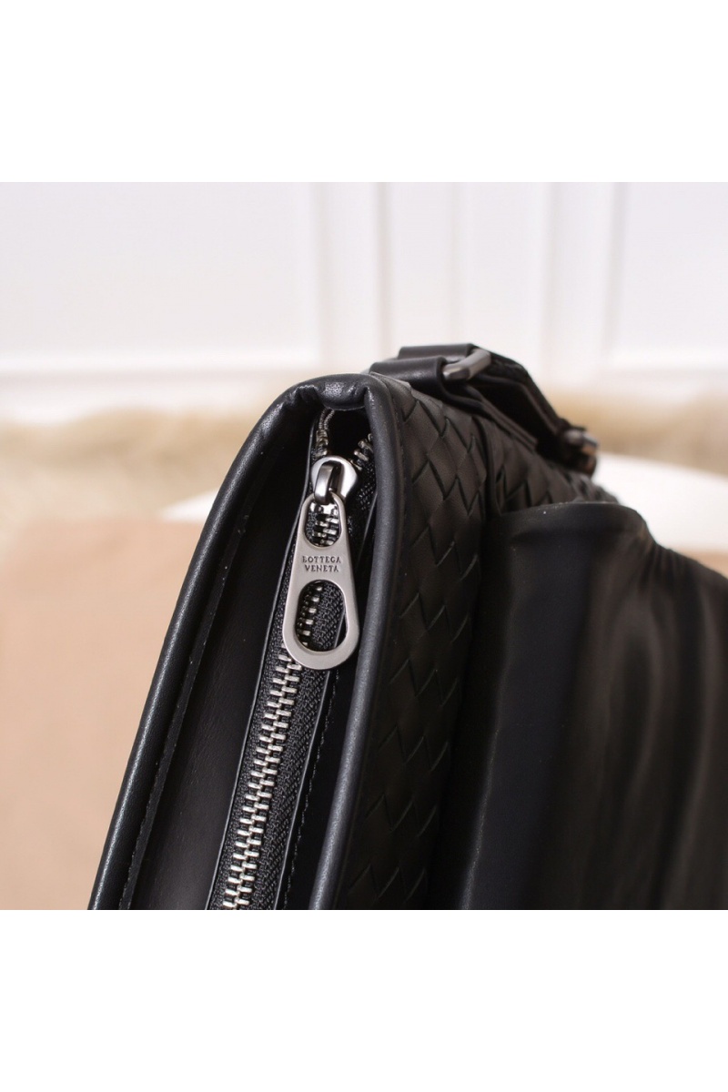 Bottega Veneta Кожаная сумка Premium 30x30x5.5 см