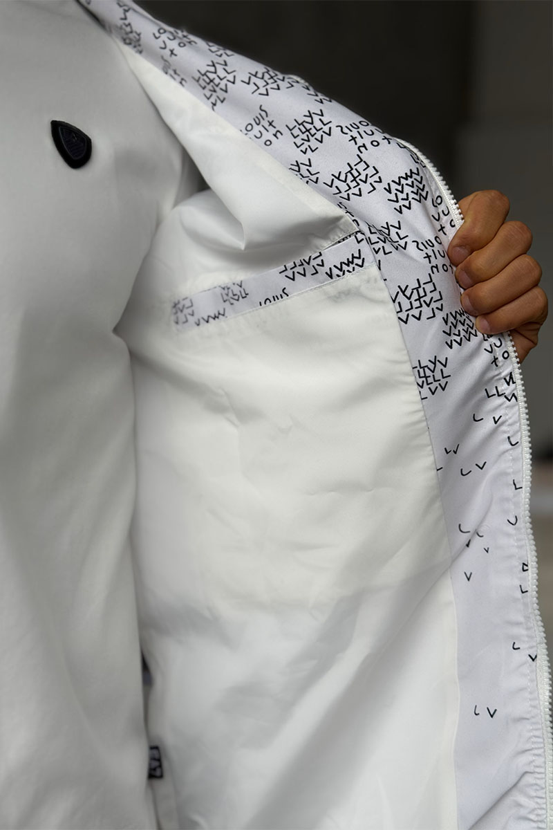 Lоuis Vuittоn Ветровка белого цвета Damier Spread Windbreaker