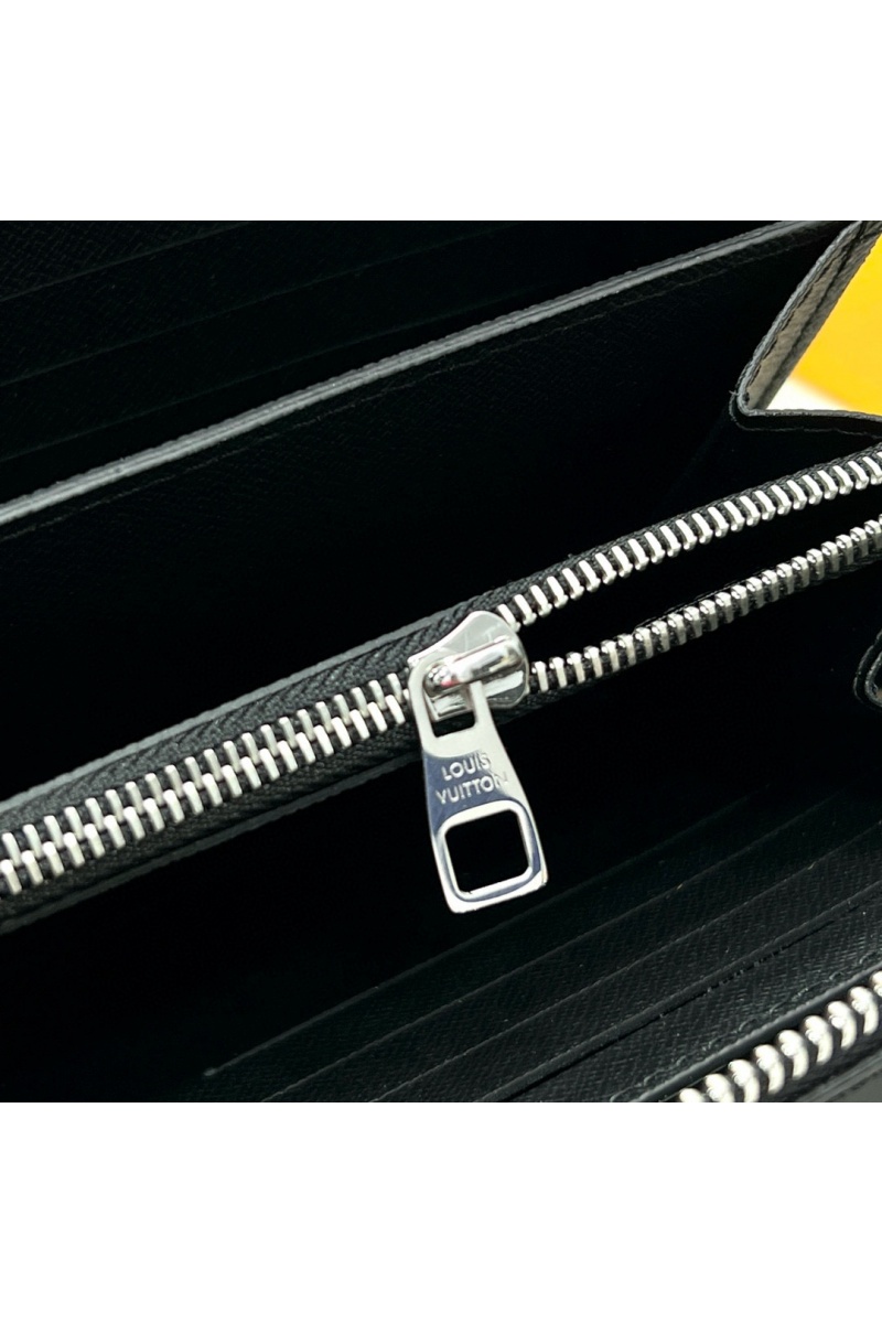 Lоuis Vuittоn Кожаное портмоне Zippy XL Premium 22x12x5 см