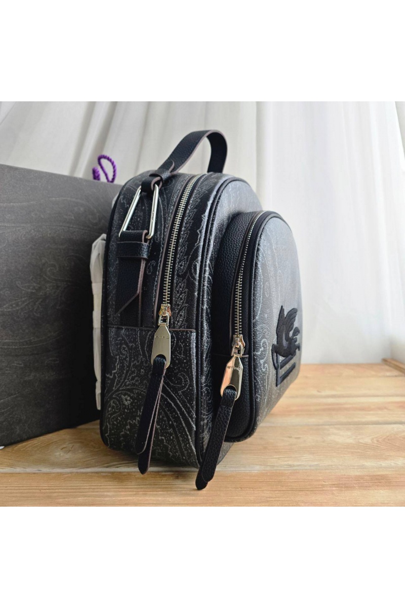 Loewe Кожаный рюкзак с узором плейсли 30x24 см