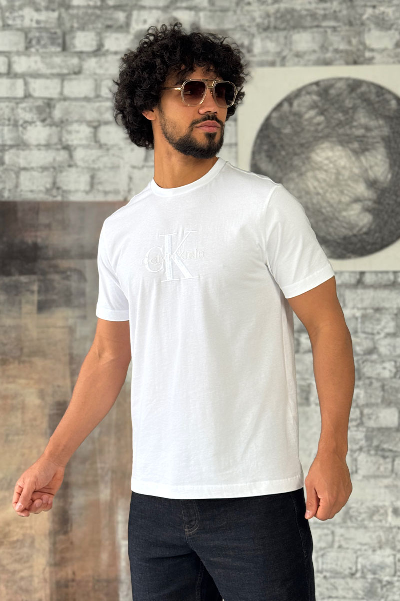 Calvin Klein Футболка белого цвета embroidered-logo