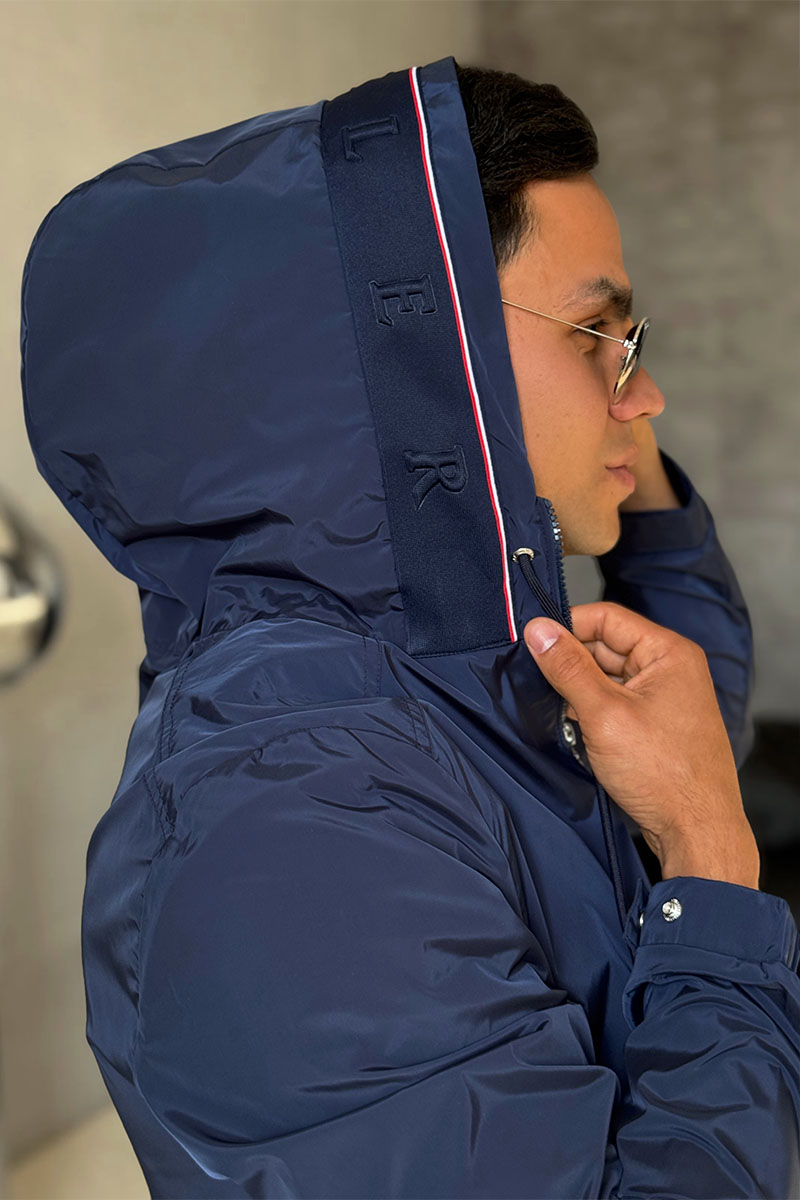 Moncler Тёмно-синяя ветровка Mira logo-patch