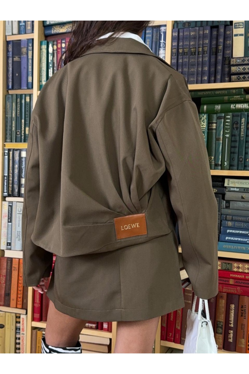 Loewe Женский костюм 