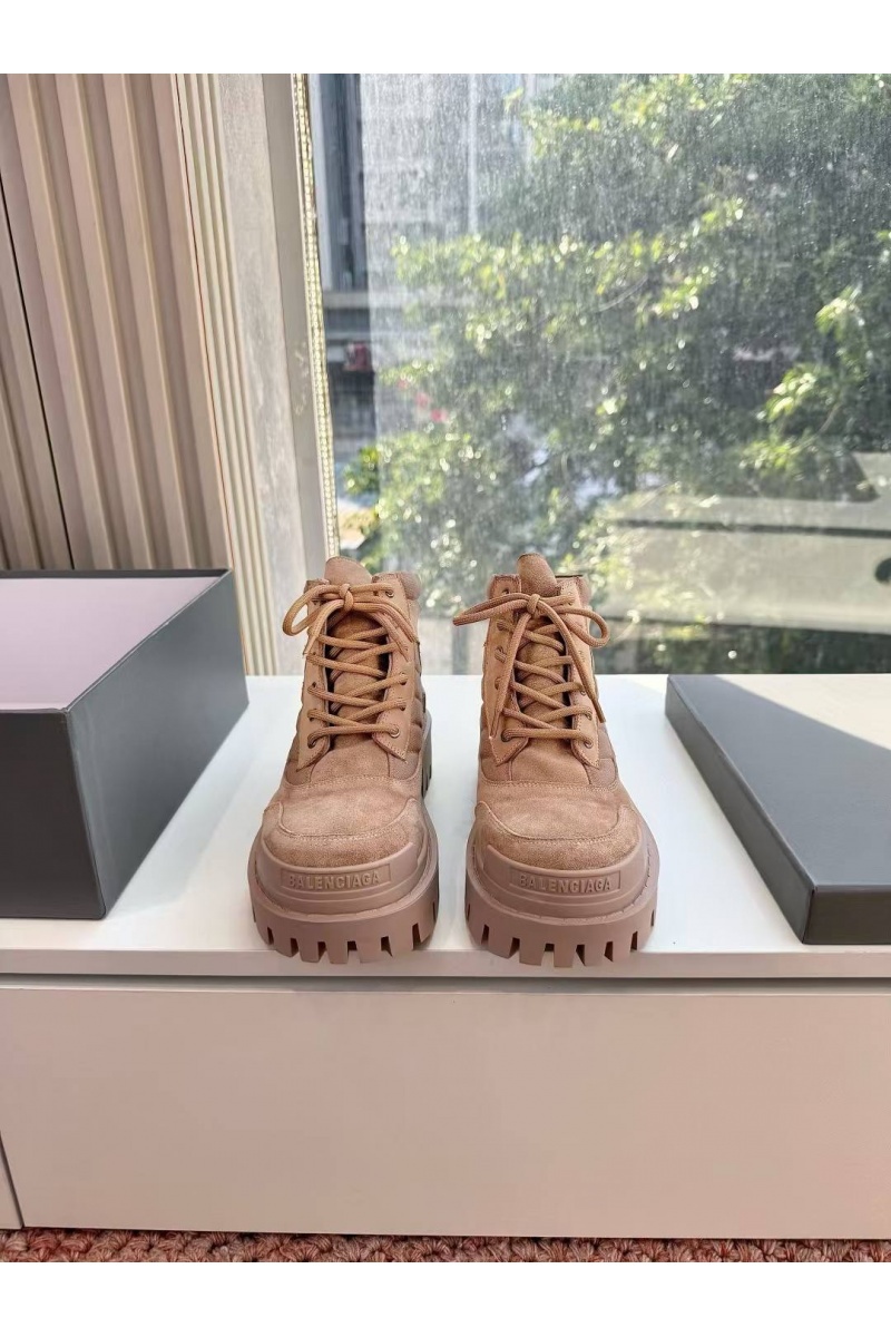 Balenciaga Женские ботинки Combat Strike Low premium