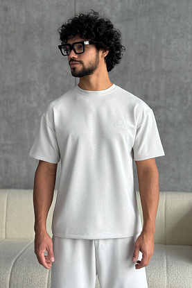 Мужская серая футболка 