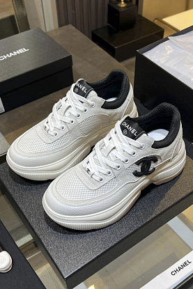 Белые женские кроссовки premium