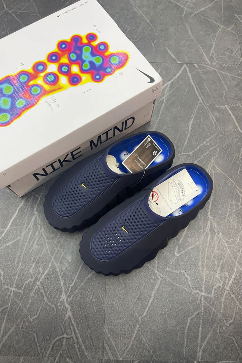 Nike Слайды Mind 001 - Blackened Blue Game Royal