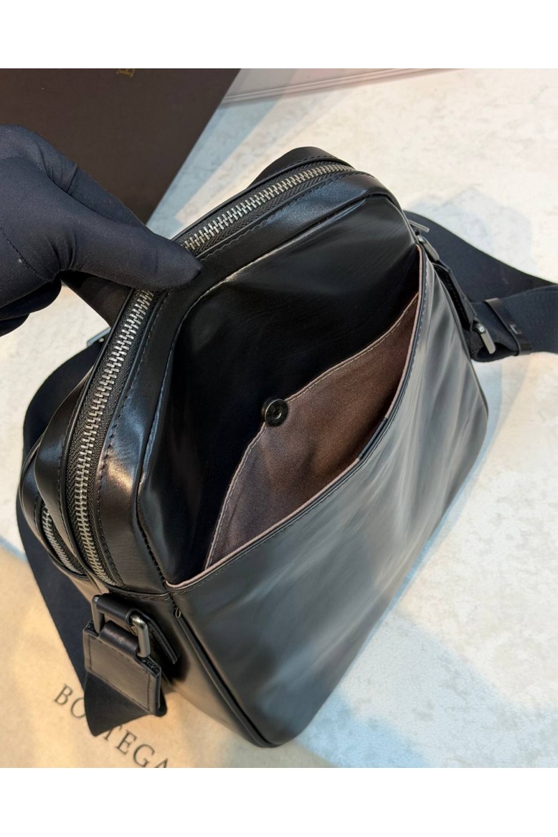 Bottega Veneta Кожаная сумка Intreccio premium 25x22x6 см