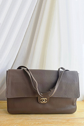 Кожаная сумка Maxi Flap 38x23 см