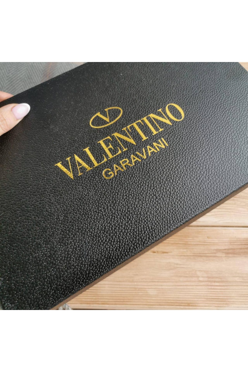 Valentino Женская сумка Roman Stud 25x14 см - Black